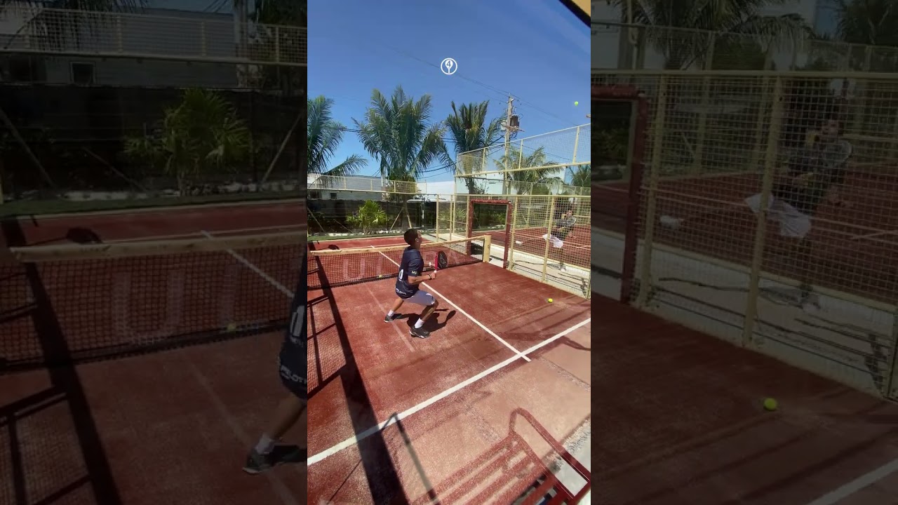 SMALLEST PADEL COURT ON EARTH 😂😆