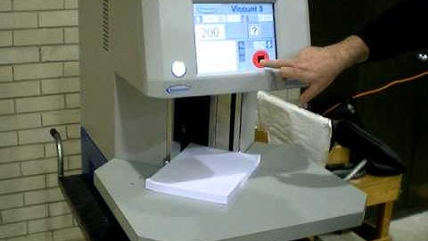 Paper counting machine - Vacuumatic Vicount 3 - Pin and Blade Bench Top - Basic operation video