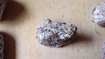 Che roccia e il granito?