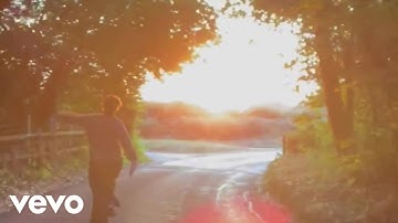 Ariádne - Traces (Official Music Video)