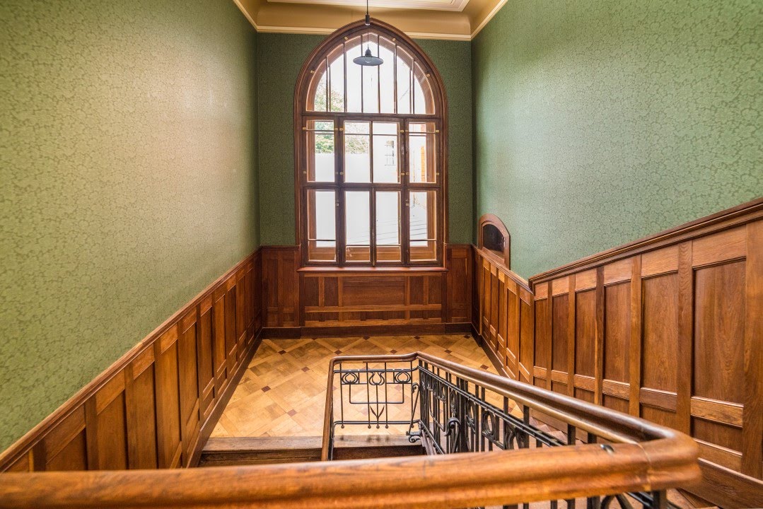 Latvijas stāsti - Lūznavas muiža