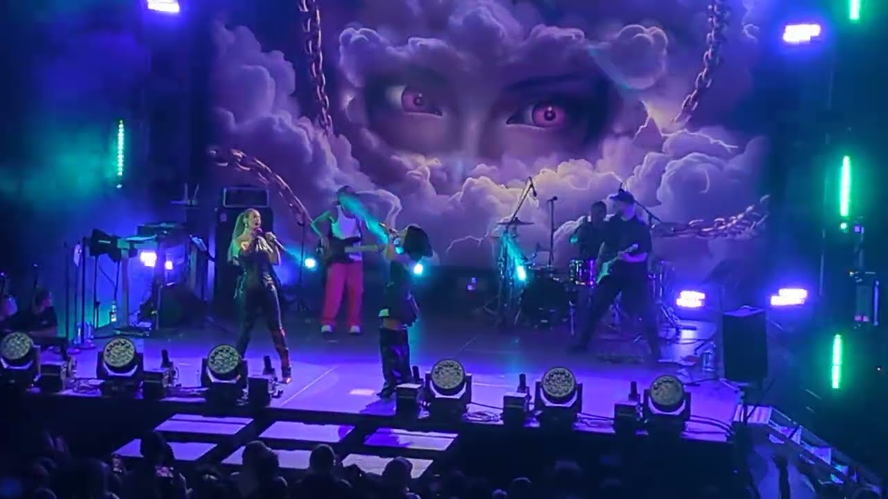 t.A.T.u. - Running Blind (19.07.2025, Ялта - Крым)