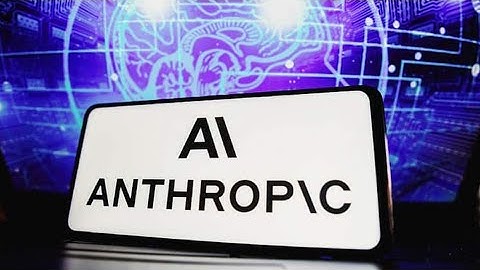 Claude AI Explained. How Constitutional AI Works