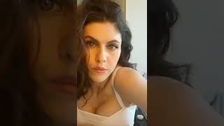 Latest #AlexandraDaddario hairstyle #hollywood #celebrity #viralshorts #trending #viralvideo #shorts