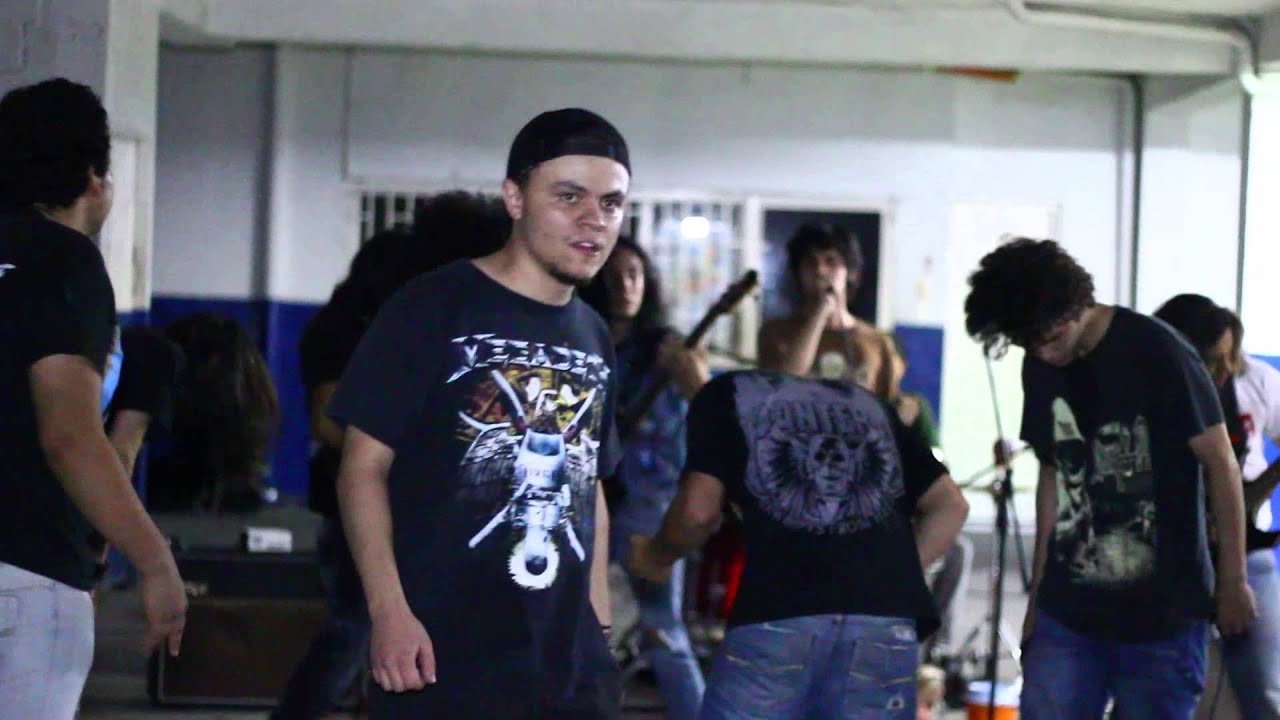 Guarda Spectral - Victim(izer) Live su YouTube Guarda Spectral - Victim(izer) Live su YouTube