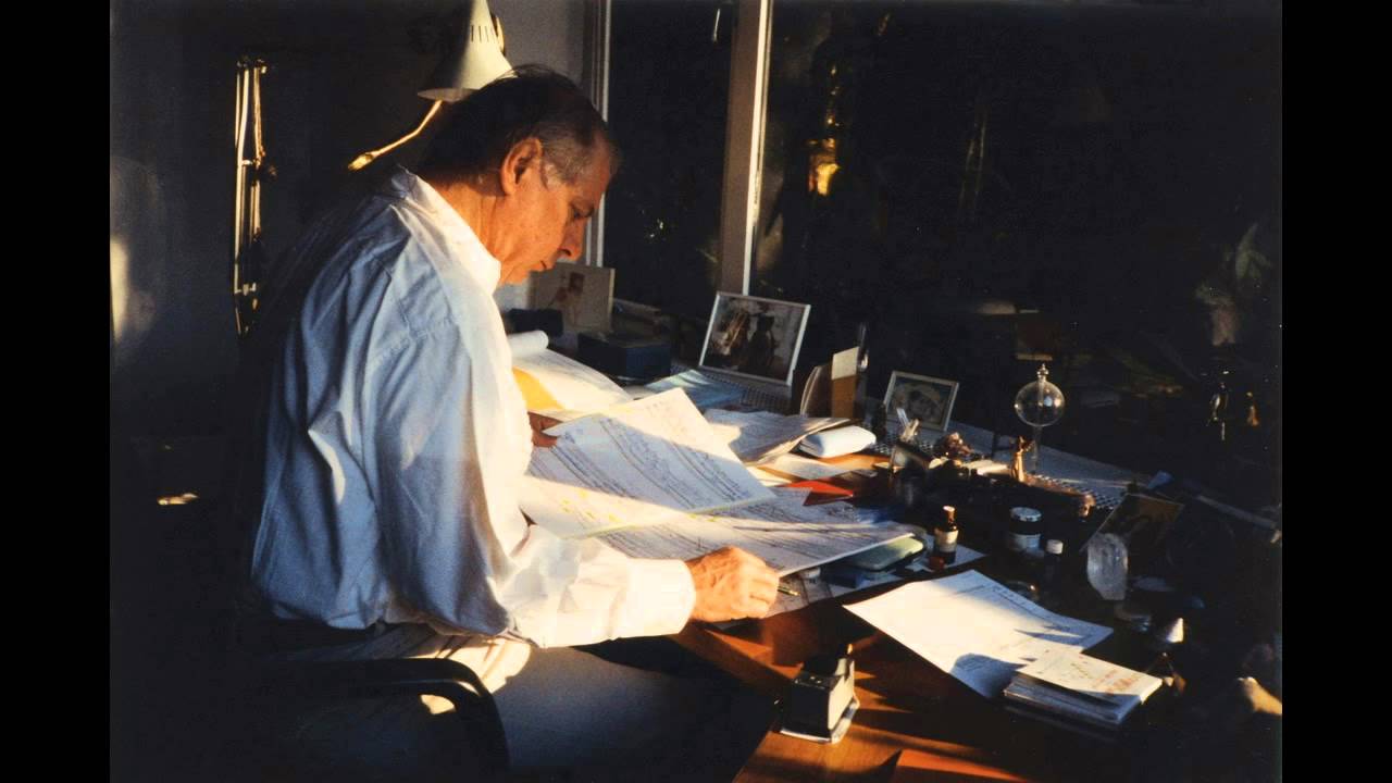 Karlheinz STOCKHAUSEN: Stimmung - YouTube