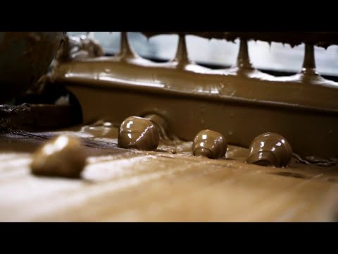 Chocolate factory ramps up production for Valentine’s Day