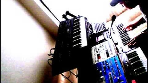 BeTex - Korg R3 - SYNTHESIZER/VOCODER DEMO #1