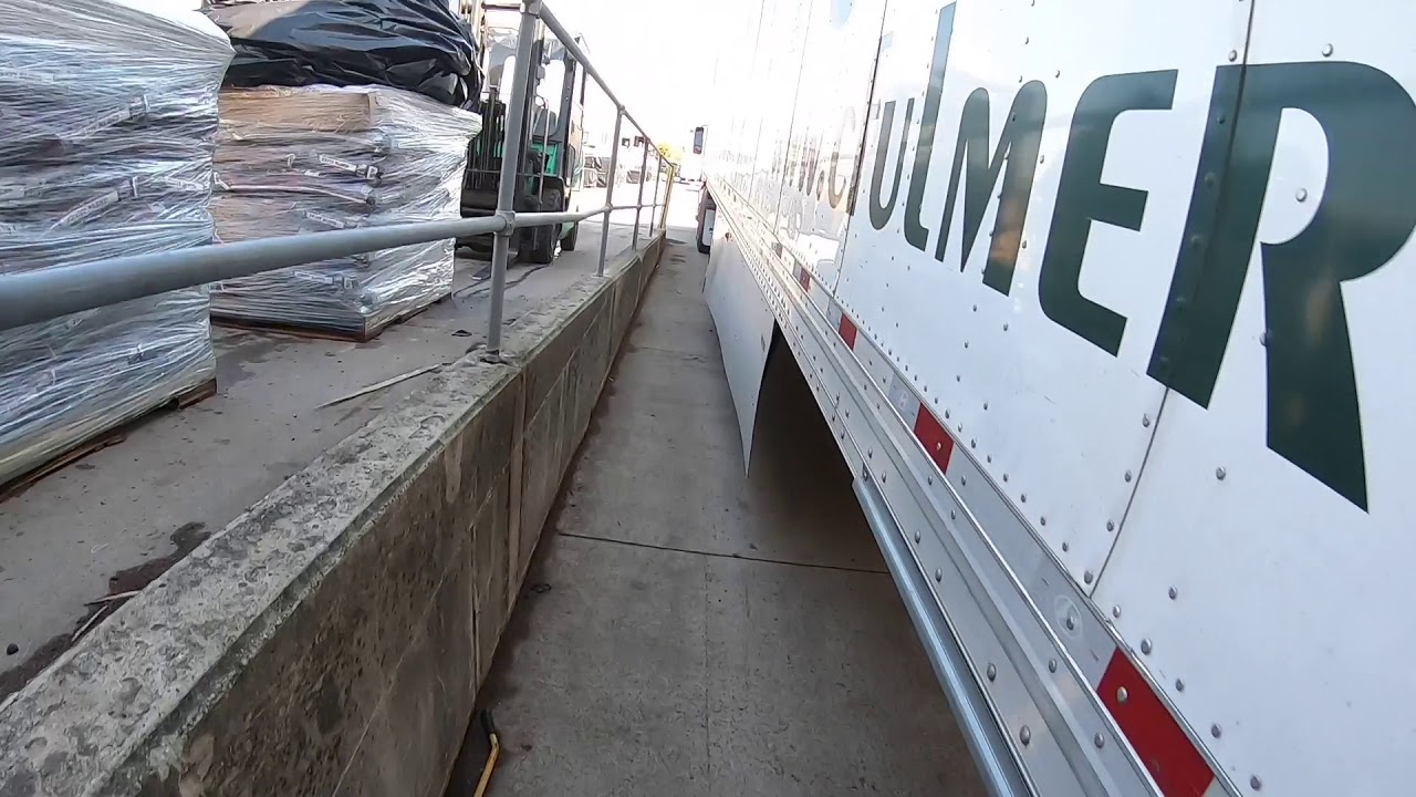 TWC Loaded at Danson’s in Peebles, OH. Going around Louisville, KY via I264 03/12/21 29