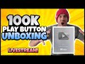 Youtube Play Button Unboxing !