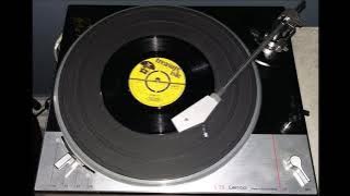 Justin Hines & Tommy McCook & Supersonics ♫ Persian Cat ♫ Treasure Isle TI 7017 © 1967