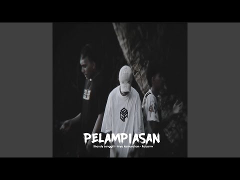 Niken Salindry - Pelampiasan - Kembar Campursari ( Official Music Video ) kurang bakoh piye