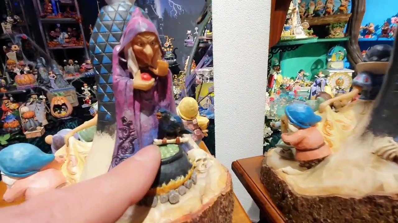 Snow White Carved by Heart by Jim Shore - Reintroduction 2021 - Haddon Hall