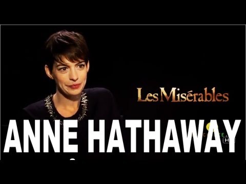 Video: Anne Hathaway: Biografi, Karriär Och Personligt Liv