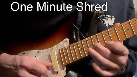 One minute of shredding! (Home made Strat)