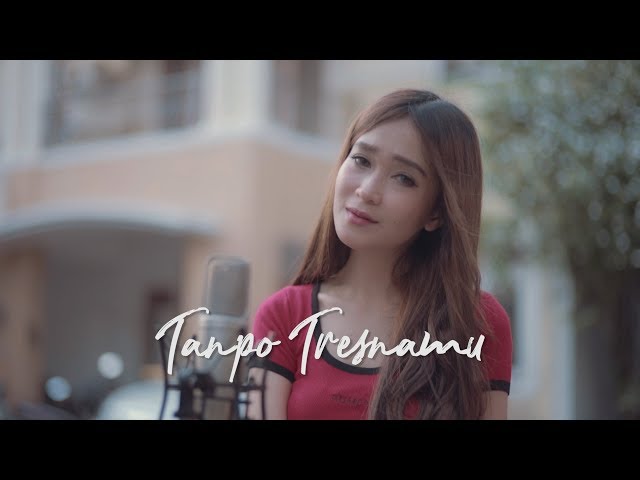 TANPO TRESNAMU - DENNY CAKNAN ( Ipank Yuniar ft. Vita Terada Cover u0026 Lirik ) class=