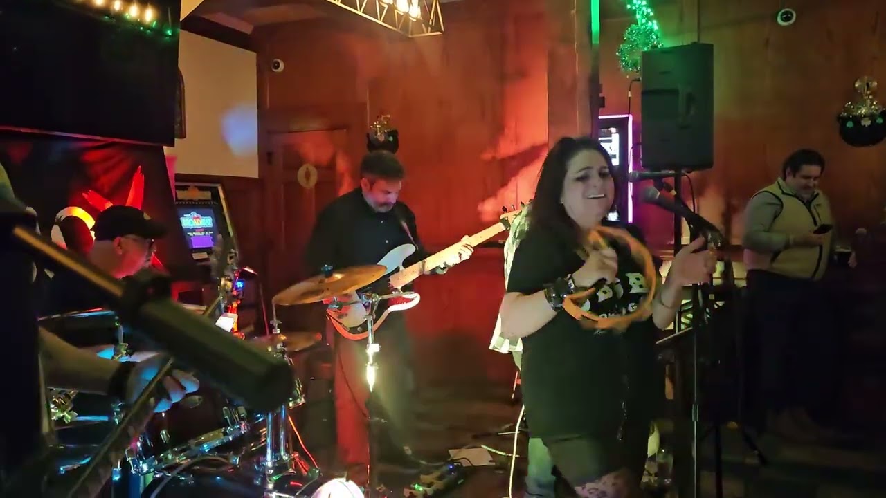 Jet     RadioX @ Wicked Wolf North