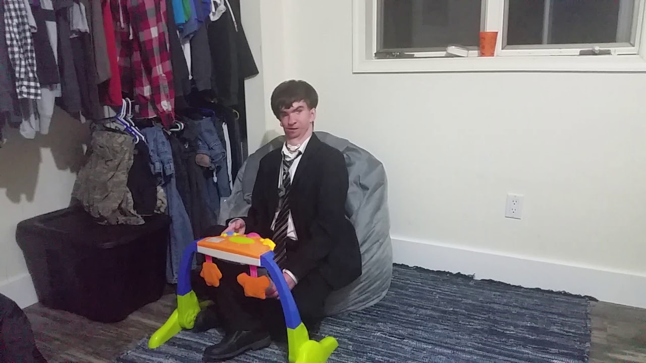 playskool kick start gym most recent version toy review by Hayden The Toyologist YouTube