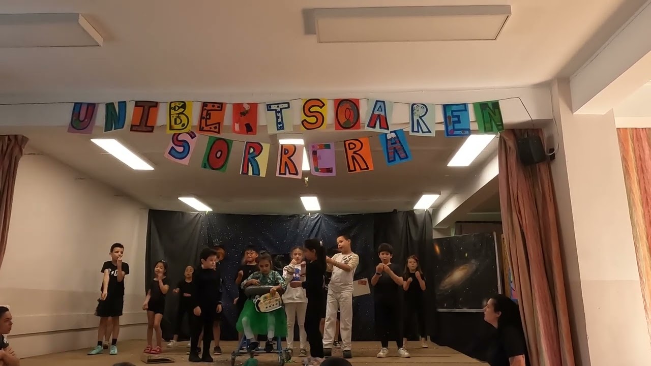 L H 2 ko dantza _Saturnino (Takolo, Pirritx eta Porrotx)