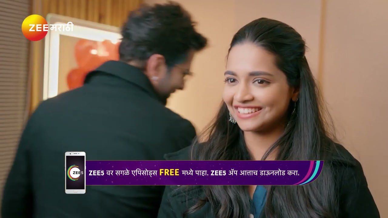 Navri Mile Hitlerla | एजेंचे भलतेच कपडे आले बॅगमध्ये