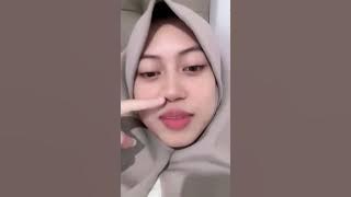 Kelas bintang hot hijaber…coco chip nya doang ya