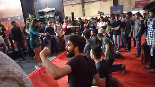 Mumbai Comic Con 2019 push up challenge at WWE Section