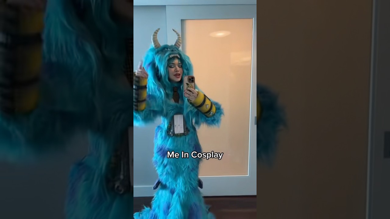 You can’t tell Sulley nothin 😤💪 #cosplay #disney #pixar #monstersinc #costume