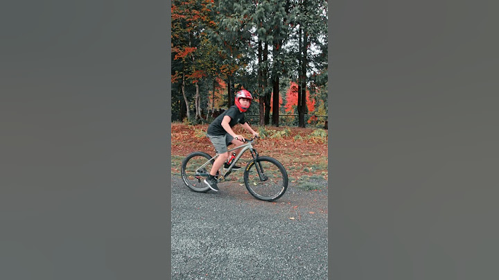 how to wheelie in 30 seconds! #shorts #wheelie