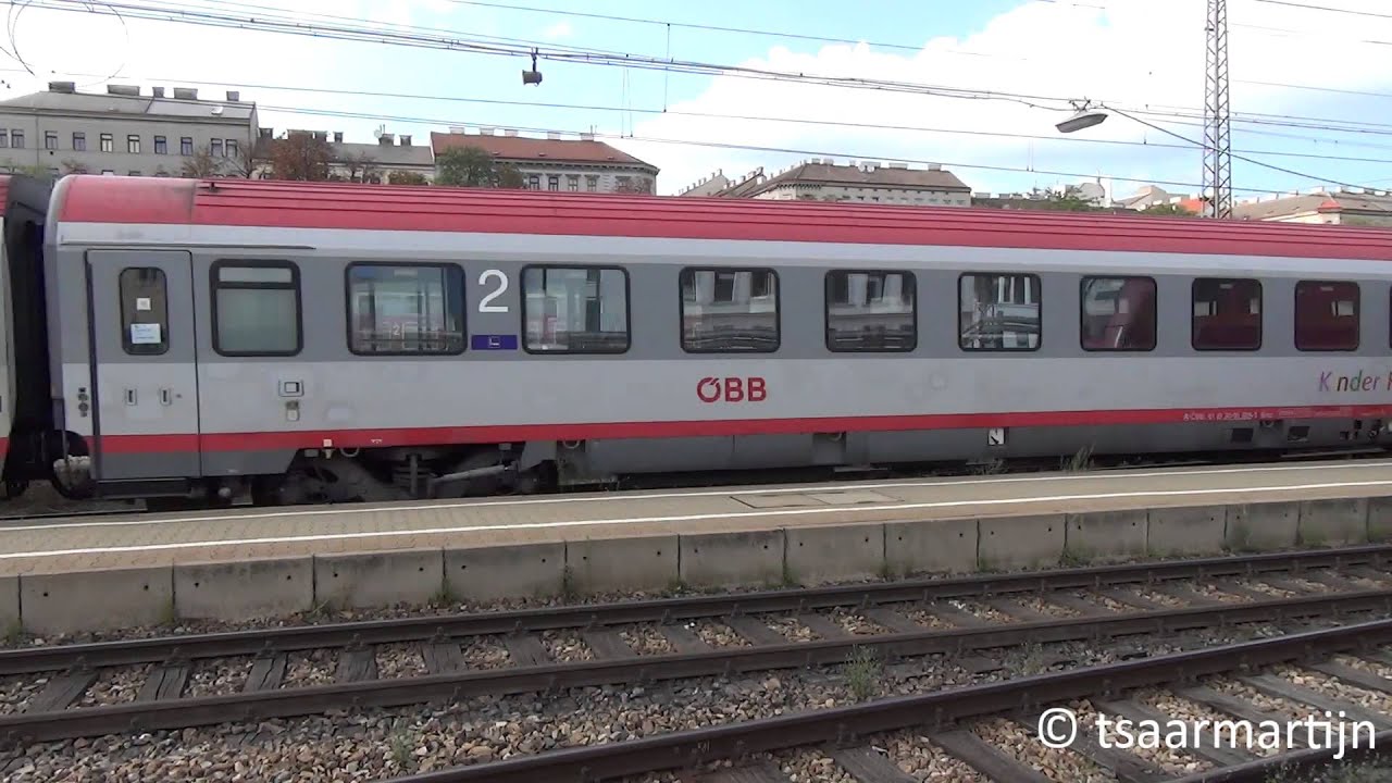 Einfahrt OBB 2070 045-7 mit EuroNightLine im Wien Westbahnhof 24-07-2014