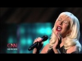 Christina Aguilera - Beautiful [Live] (CNN Heroes) High Definition