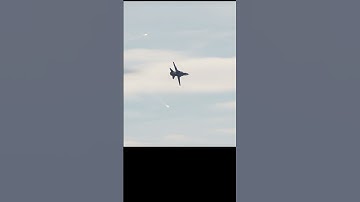 INTENSE FOOTAGE OF AN SU24 FLYING THROUGH INTENSE ANTIAIR! DCS World #dcs #dcsworld #milsim #gaming