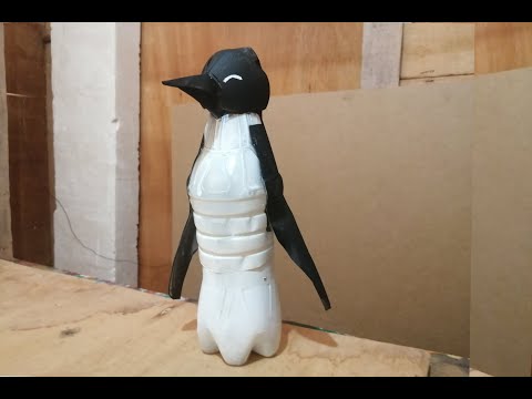 ESCULTURA PINGUINO Con Botellas Descartables