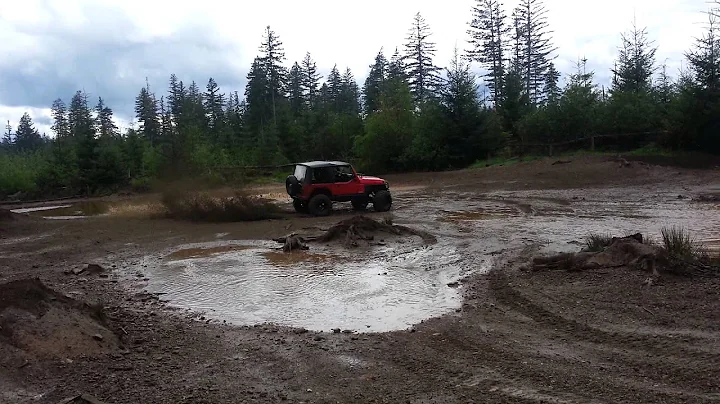 Ripping in my old V8 swapped Jeep Wrangler TJ