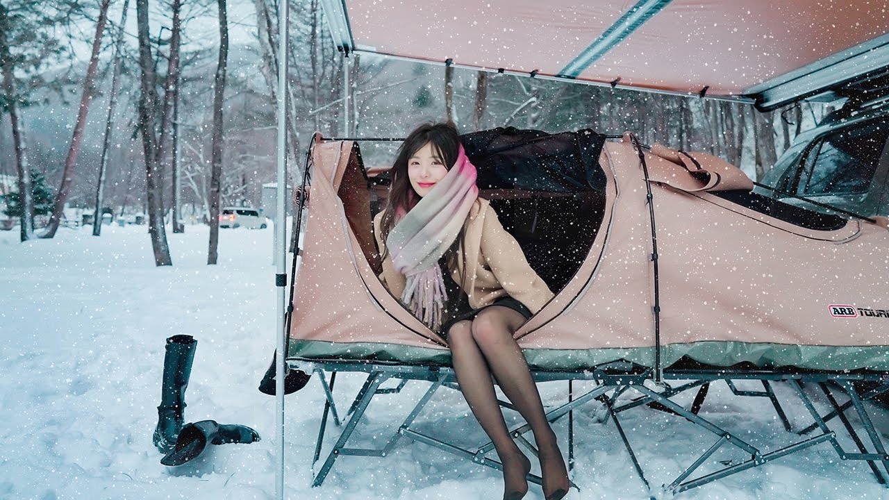 눈 오는 날 밖에서 자봤어..?💙