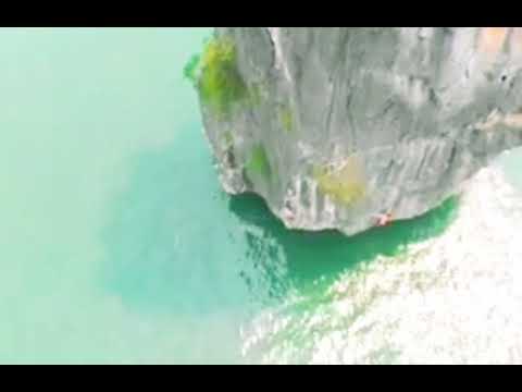 Vidéo: Escalade Dans La Baie D'Ha Long Au Vietnam - Réseau Matador