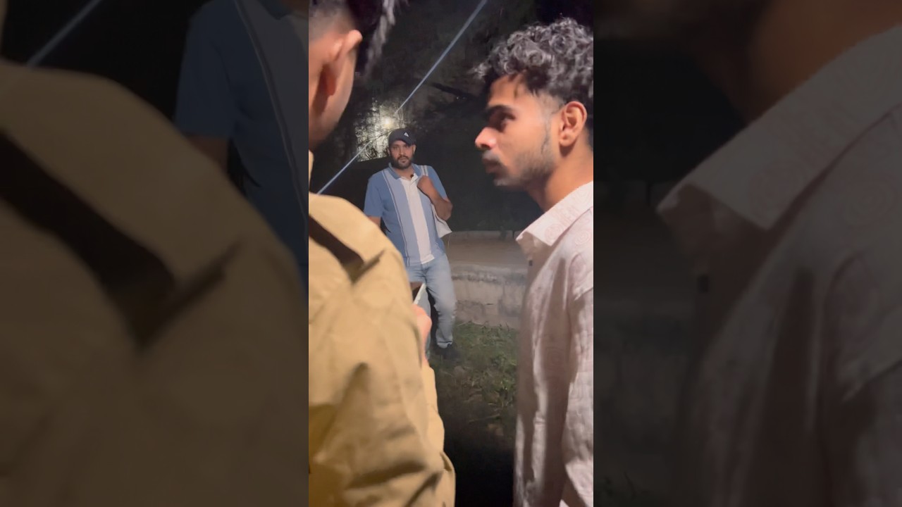 Sum sam rat par kiska phon mila👍 