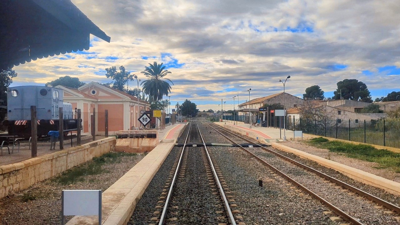 Rail View: Talgo VI entre Torrellano y San Gabriel
