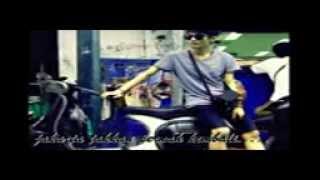 Download Lagu Thirteen - Jakarta Story HD + Lirik MP3