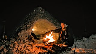 【焚き火が命】河川敷で大寒波の雪中かまくらソロキャンプ  後編