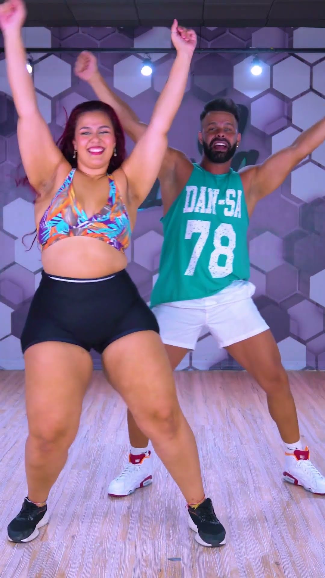 Bate Lata - Banda Beijo - Dan-Sa / Daniel Saboya (Coreografia) #shorts