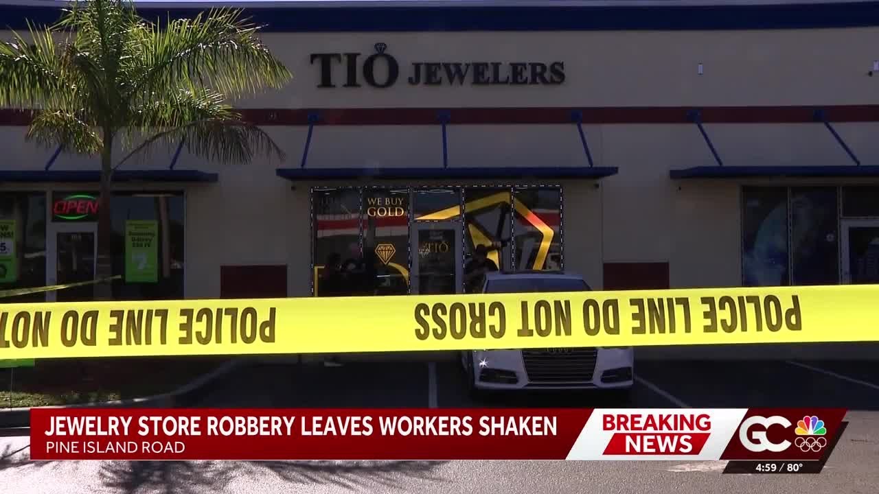 Cape Coral jewelry store robbery leaves workers shaken