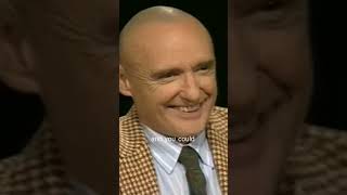 Dive into the fascinating world of auteur filmmaking with insights from the legendary Dennis Hopper!