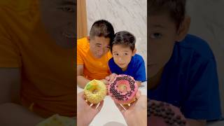 Download Lagu Fight over real vs fake snacks, why is it swapped⁉️ MP3