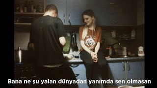 Aç kapıyı gir içeri-Özdemir Erdoğan lyrics/sözleri Resimi
