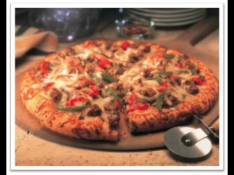 صورة  طريقة عمل البيتزا طريقة عمل بيتزا باللحم المفروم طريقة عمل البيتزا من يوتيوب