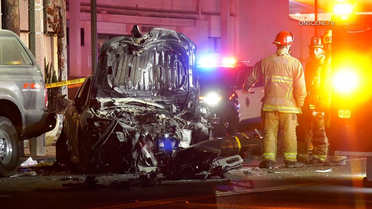 High Speed Crash Breaks Electrical Polce - YouTube