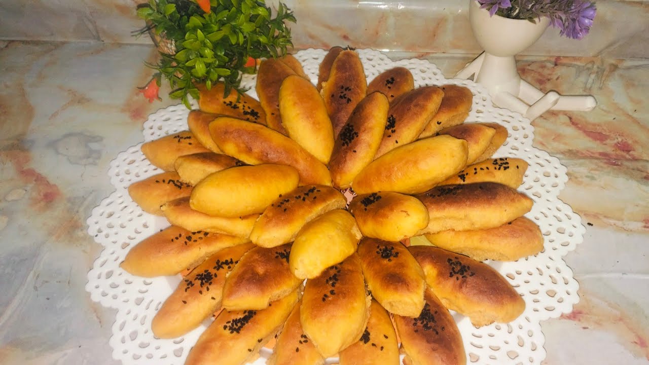 طريقه عمل بوريك الافران بالجنبه بنص كليو دقيق وبدون بيض ولا زبده اكتر من خمسين قطعه 
