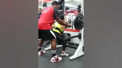 Lisa Rothman squat 195 for 5 in 78% week