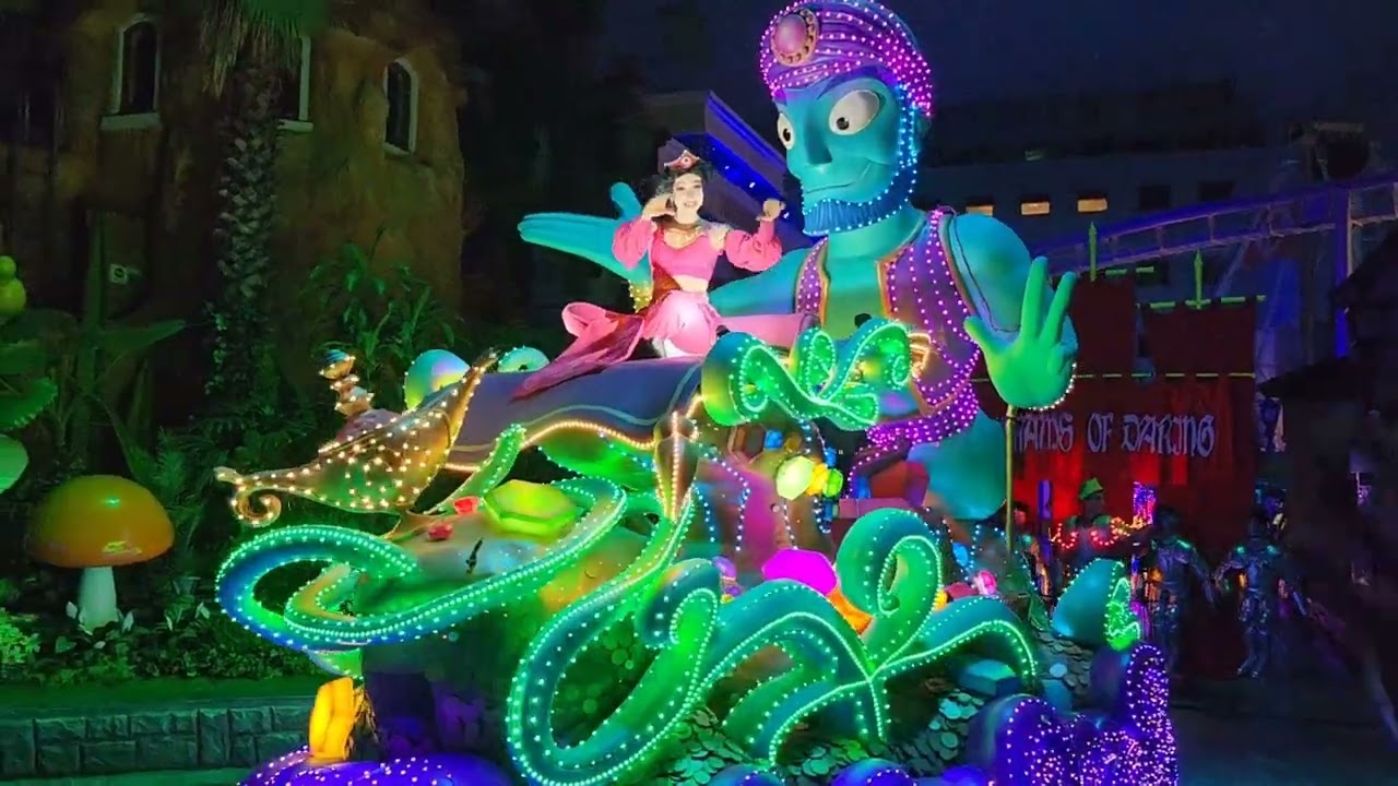 (4k) Lotte World Adventure Parade 🇰🇷 Seoul Korea