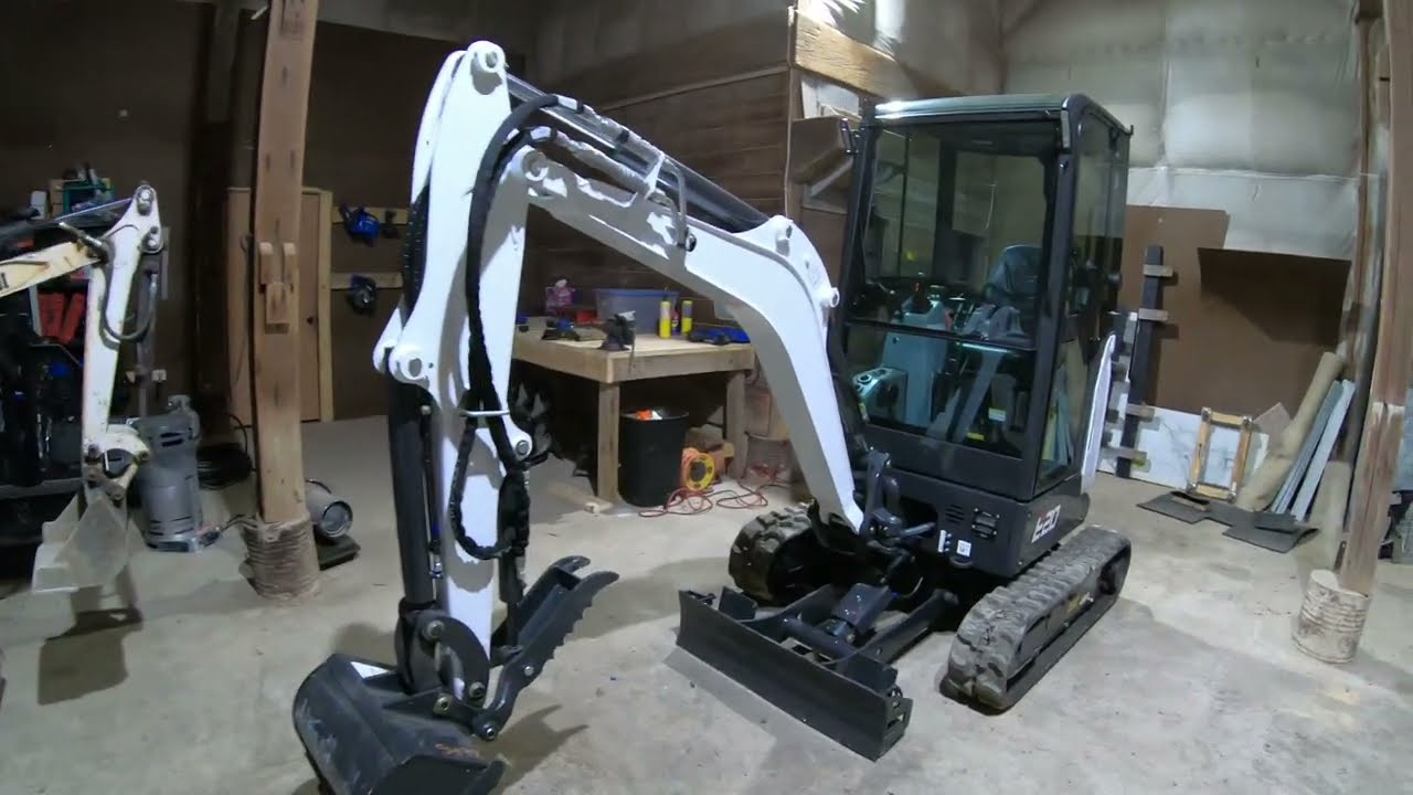 Bobcat E20 l Initial Walkthrough